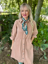 The caramel dress