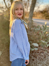 Break the blues button up