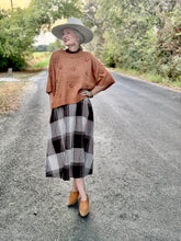 The Cinnamon spur sweater