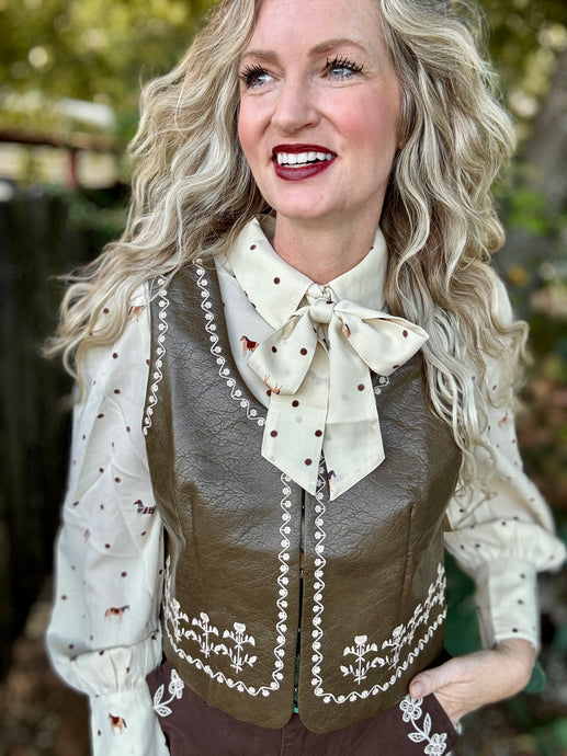 The Valley vest