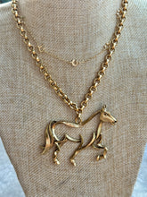 The Gallop necklace~ 2 colors