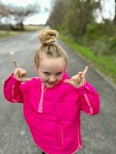 The mini Fuchsia fusion pullover