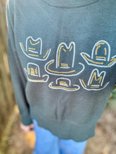 Tip your Hatz top
