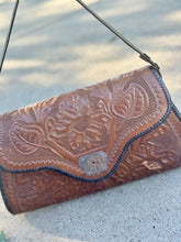 The Vintage Cartwright clutch
