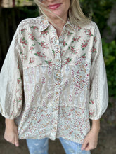 The Pretty Peoni top
