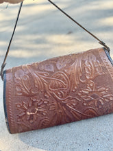 The Vintage Cartwright clutch