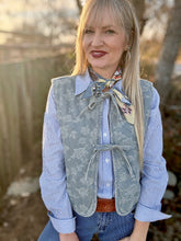 Run for the roses vest