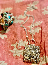 Dont be square necklace