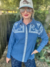 The Emory pearl snap