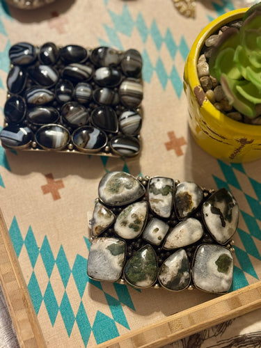 The Aspen agate buckles