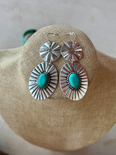 The campfire earrings