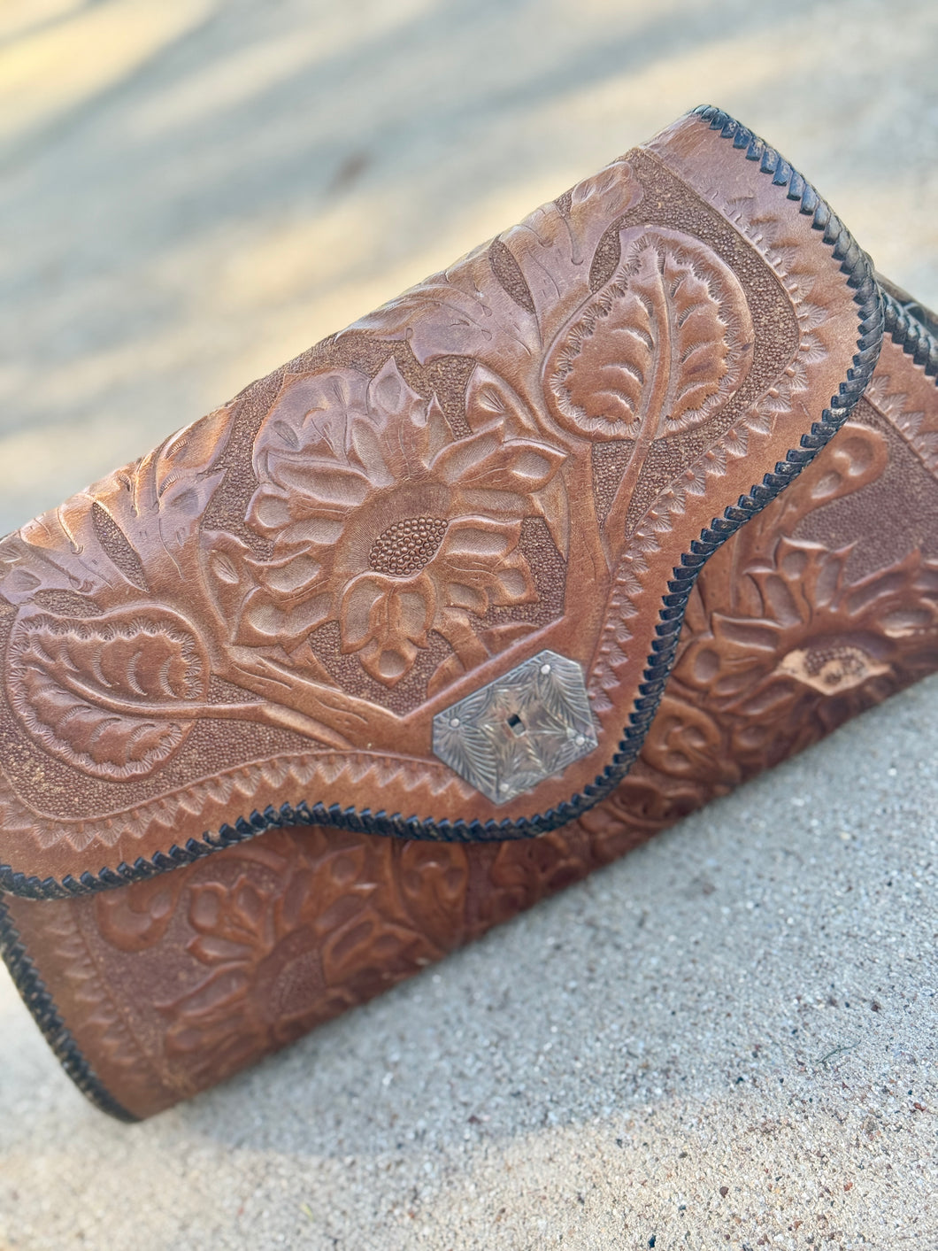 The Vintage Cartwright clutch