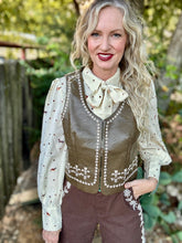 The Valley vest