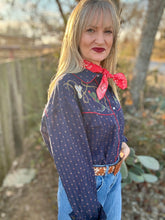 The Native navy pearl snap