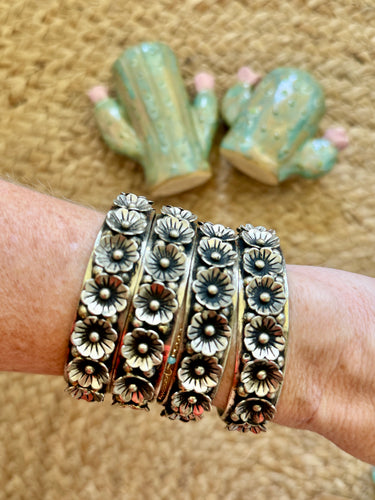 The Flower cuff