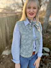 Run for the roses vest