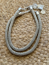 The silver statement necklace