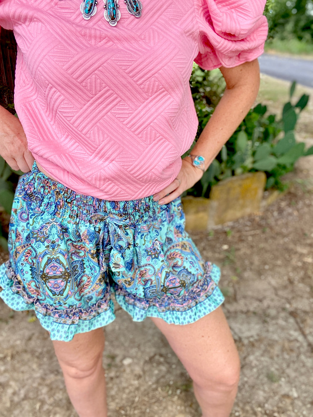 The sangria shorts