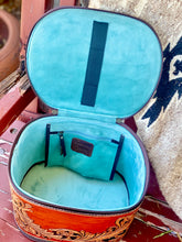 The Turquoise trail travel case