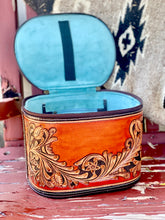 The Turquoise trail travel case