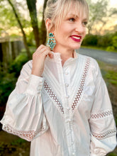 The white house blouse