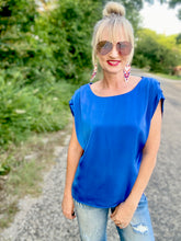 The royal blouse