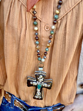 The cross creek necklace