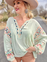 The mint mountain blouse